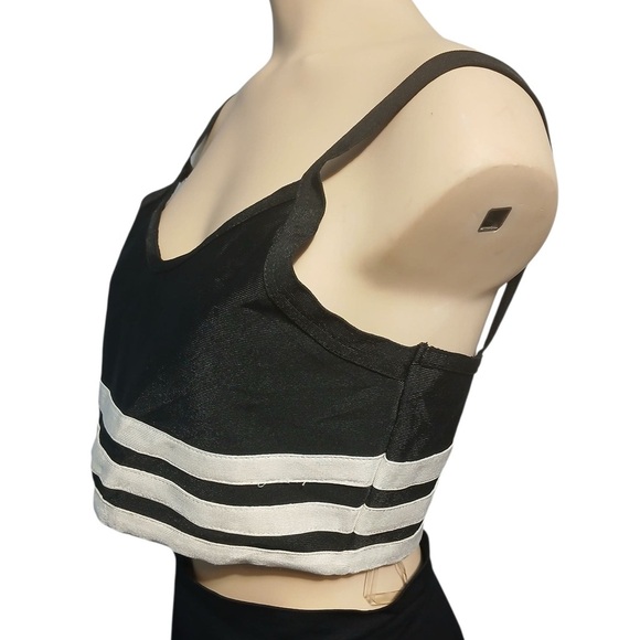 Fashion Nova Monochrome Striped Zipper Top - Picture 3 of 11
